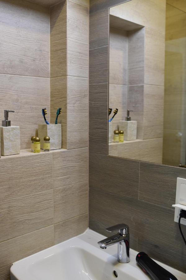 Hotel Sacvoyage Lwów Zewnętrze zdjęcie