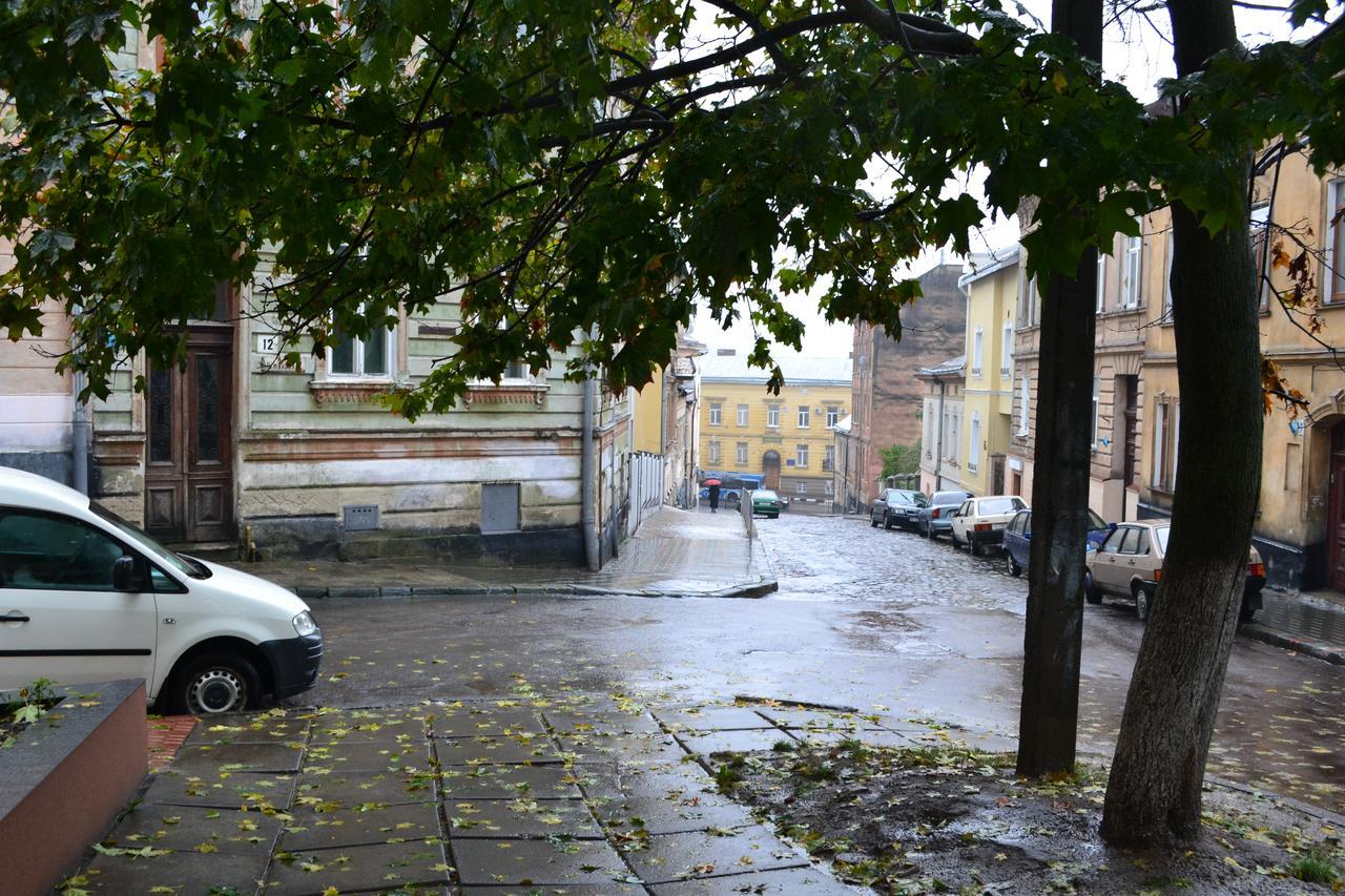 Hotel Sacvoyage Lwów Zewnętrze zdjęcie