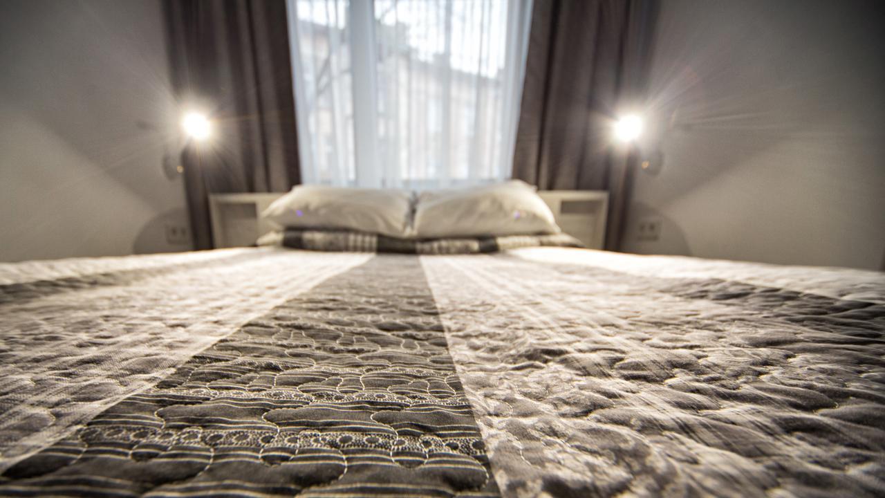 Hotel Sacvoyage Lwów Zewnętrze zdjęcie
